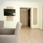 Holiapart Stenga - Kacik Zabaw Dla Dzieci, Przyjazny Czworonogom Крыница-Морска