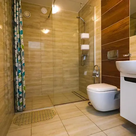 Holiapart Stenga - Przy Lesie, Taras, Plac Zabaw, Grill Apartment