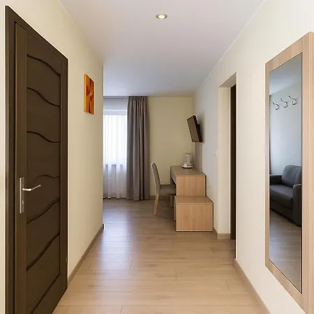 Apartment Holiapart Stenga - Przy Lesie, Taras, Plac Zabaw, Grill *
