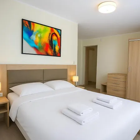 Holiapart Stenga - Kacik Zabaw Dla Dzieci, Przyjazny Czworonogom * 크리니차 모르스카