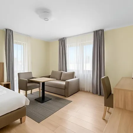 Holiapart Stenga - Kącik Zabaw Dla Dzieci, Przyjazny Czworonogom *